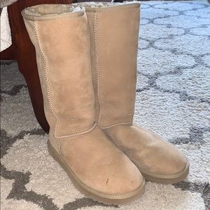 Women’s tall Ugg boots
